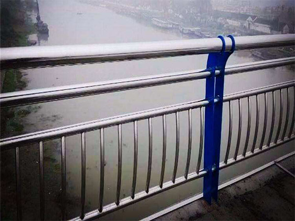 е¹۹⻤