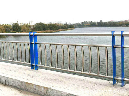 е¾ָϹ304ײ